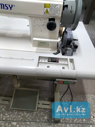 Продается Б/у швейная машина шагайка Рудный - изображение 1