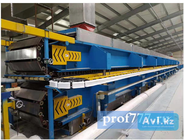 Оборудование для производства сэндвич панели из пенополиуретана За границей - изображение 1