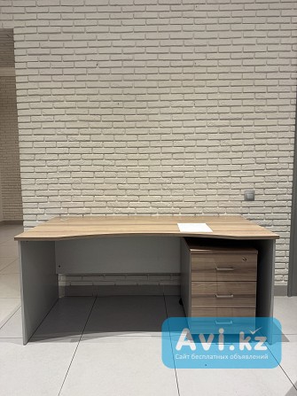 Продам столы с тумбой б/у Алматы - изображение 1