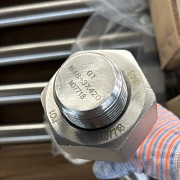 Шпильки и гайки по стандарту Asme Астана