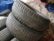 Продам две зимние шины без шипов или две с шипами Усть-Каменогорск