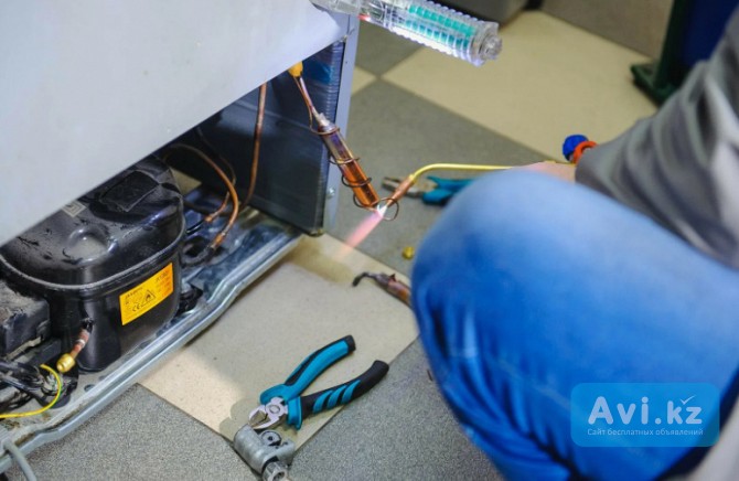 В двухкомпрессорном холодильнике не работает одна камера — Алматы Алматы - изображение 1