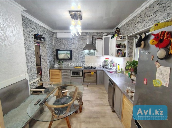 Продажа дома, 230 кв.м, участок 5 сот Алматы - изображение 1