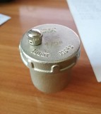 Манометр 1, 6 Мпа и воздухоотводчик Усть-Каменогорск