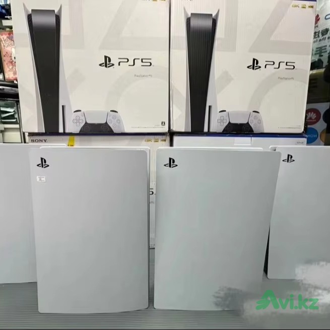 Sony Playstation 5 console with 2 controllers Актобе - изображение 1