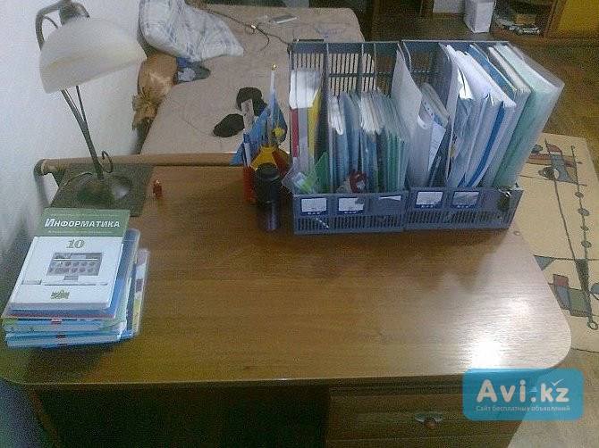 Продам компьютерный стол, стол школьника Павлодар - изображение 1