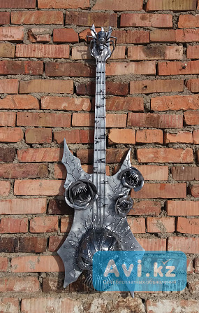 Кованая гитара с черепом Астана - изображение 1