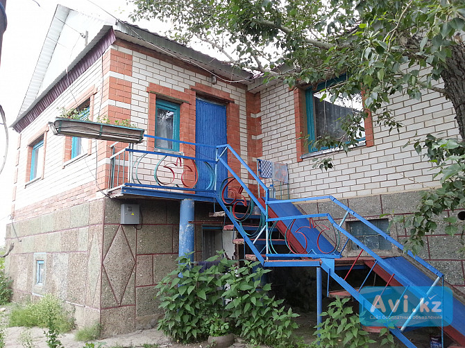 Продам загородный дом 200 кв.м на участке 10 соток Астана - изображение 1