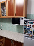 Установка телевизоров на стену при помощи кронштейнов Алматы