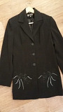 Жакет-пальто очень паздничный черный с вышивкой, плотная вискоза (подклад) 46-52 Караганда