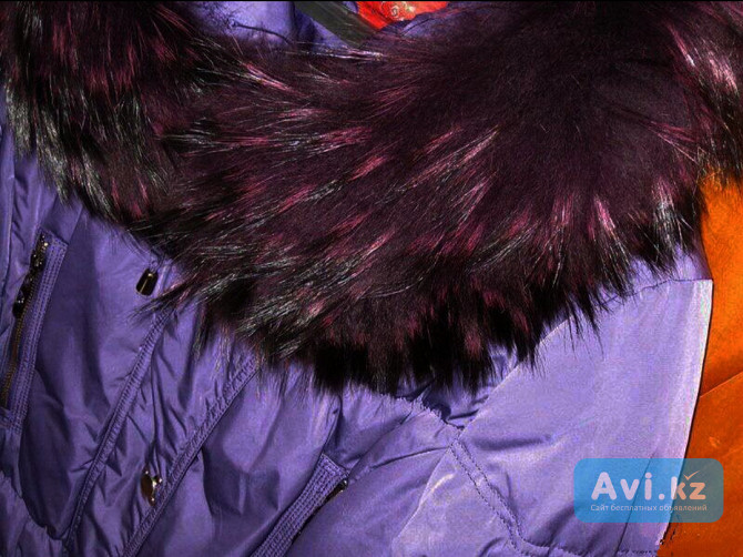 Яркая тёплая куртка пуховик с капюшоном, размер 48 Алматы - изображение 1