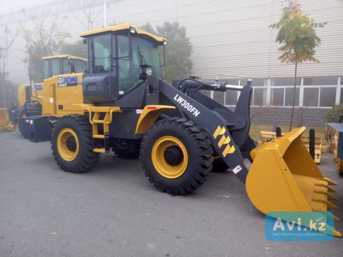 Xcmg Lw300fn 1, 8 куб 3000 кг Усть-Каменогорск - изображение 1