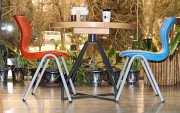 Эргономичная пластиковые стулья для детских садов, школ, кафе Алматы