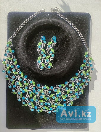 Набор из ожерелья и серёг Астана - изображение 1