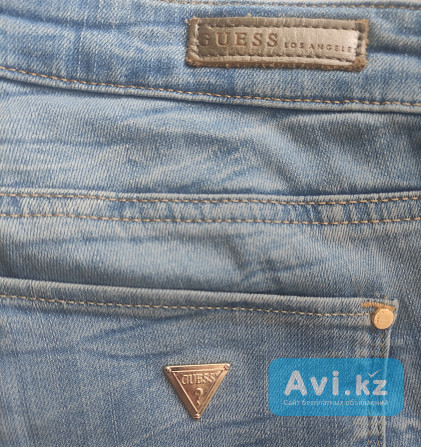 Летние джинсы марки Guess Астана - изображение 1