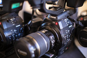 Профессиональная видеокамера Canon Eos C300 (cinema) Алматы
