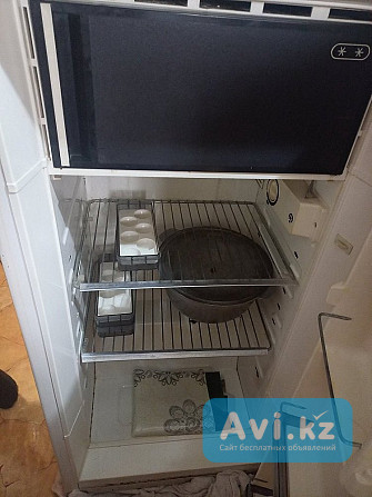 Холодильник продам бу срочно рабочий Астана - изображение 1