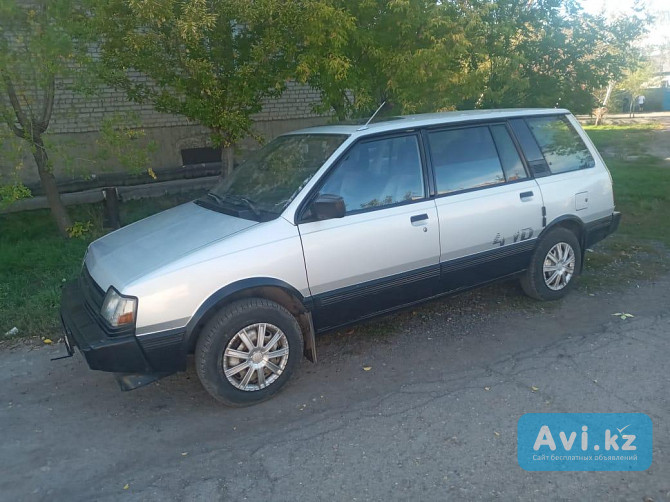 Mitsubishi Space Wagon 1990 Экибастуз - изображение 1