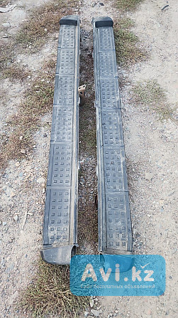 Toyota 4runner 215 подножки Алматы - изображение 1