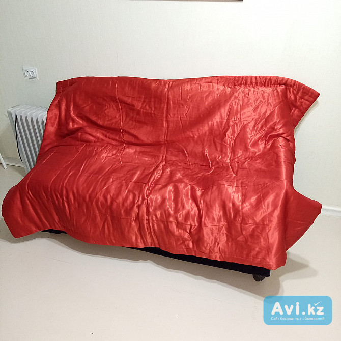 Одеяло ватное, тяжелое, целое советских времен в хорошем состоянии Алматы - изображение 1