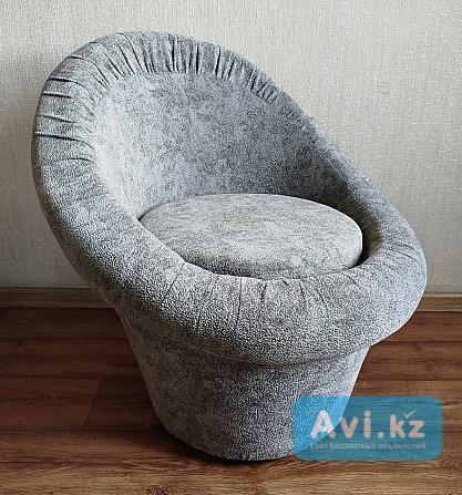 Пуфик со спинкой б/у. (2 шт.) Алматы - изображение 1