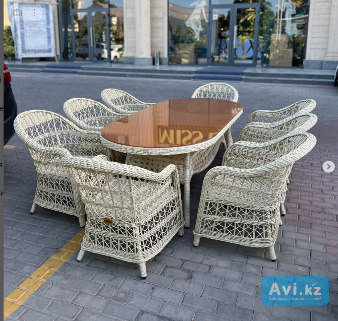 Ротанговый стол: комфорт и природный дизайн Шымкент - изображение 1