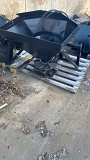 Пескоразбрасыватель на экскаватор погрузчик Астана