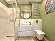 Продам 3-комнатную квартиру у моря Алматы