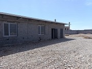 Сдается в аренду под склад участок с помещением (14×6 м) в Шымкенте, мкр. Бозарык Шымкент