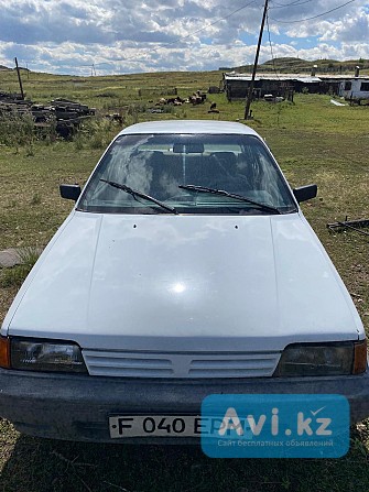Nissan Sunny 1990 Усть-Каменогорск - изображение 1