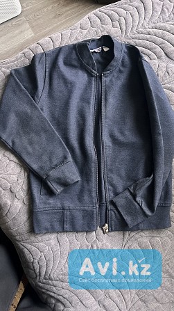 Продам детскую кофту на мальчика 8 лет Алматы - изображение 1