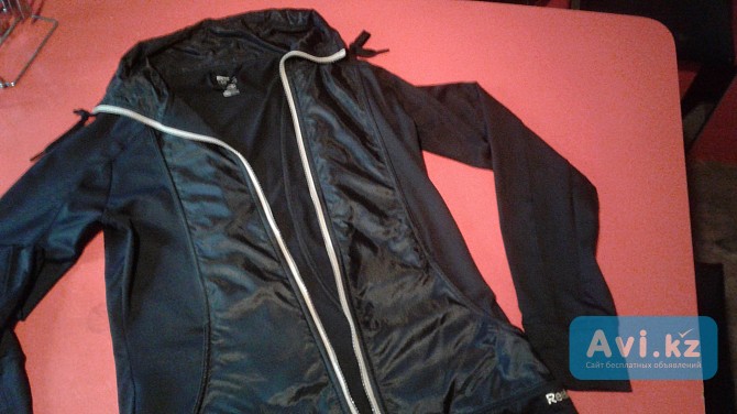 Продам кофту фирмы Reebok Алматы - изображение 1