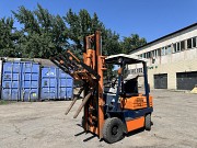 Кара Toyota. 1.000 м/часов Наклонные вилы. 1.5 тонны Алматы