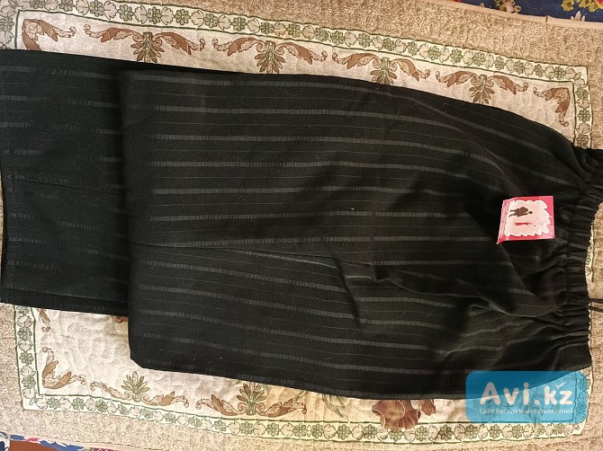 Продаю брюки женские черные в полоску Алматы - изображение 1