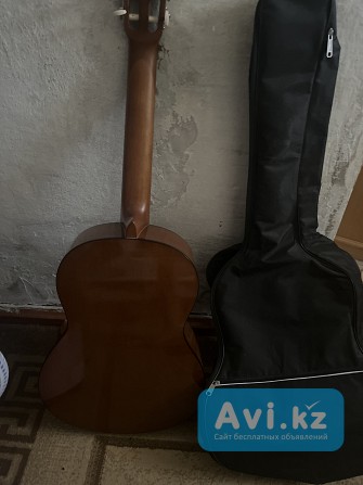 Продаётся Гитара Атырау - изображение 1